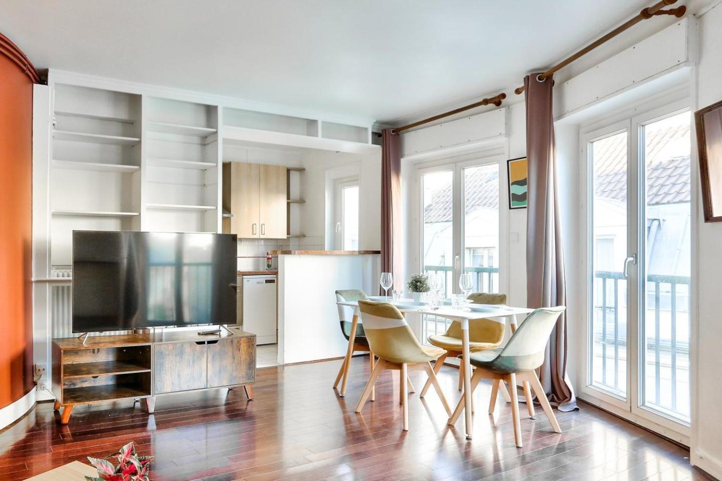 Appartement Quartier Saint Michel Free Netflix Paříž Exteriér fotografie